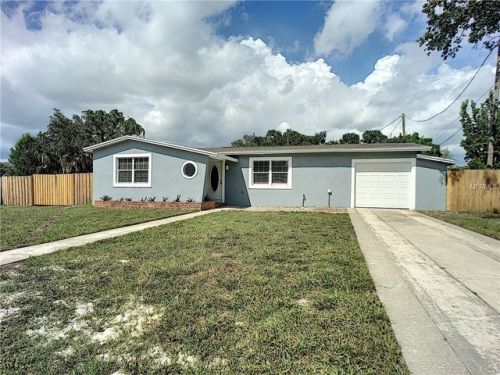 1372 Lamont Ct, Deltona, FL 32725-5617
