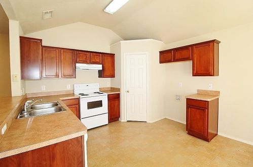 1815 Cozumel Dr, Midlothian TX  76063-5916 exterior