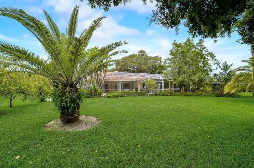 424 Rossetti Dr, Nokomis FL  34275-3541 exterior