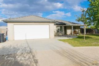 4502 Willard St, Bakersfield, CA 93314-9103