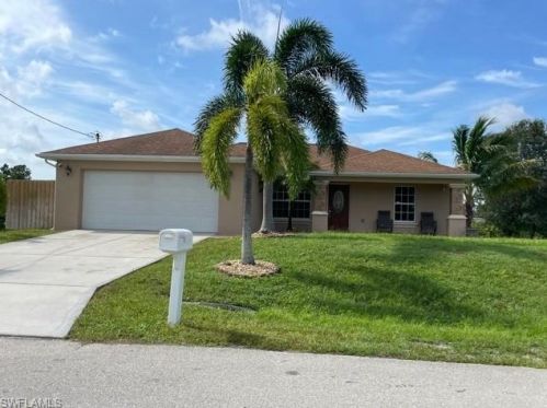 2503 33rd St, Lehigh Acres, FL 33976-4526