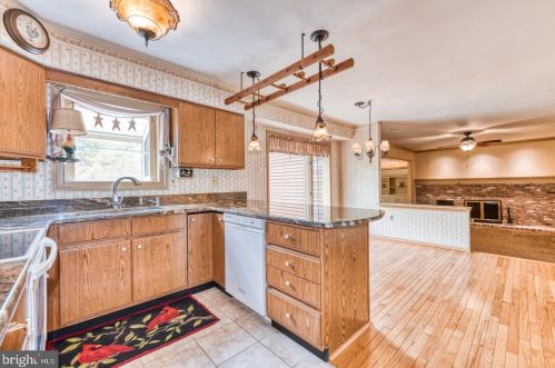 239 Musket Cir, Lansdale PA  19446-4052 exterior