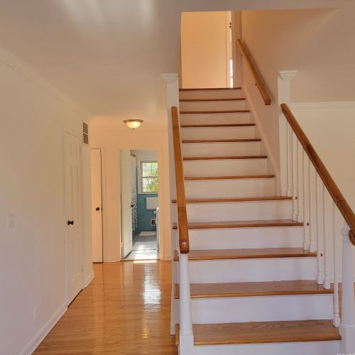 18 Northfield Dr, Northport NY  11768-2413 exterior