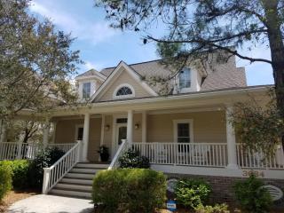 3684 Natchez St, Supply, NC 28462-6074