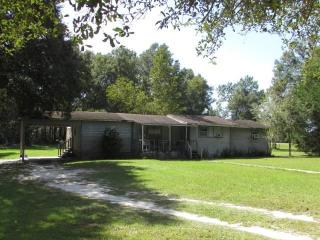 24905 32nd Ave, Jonesville, FL 32669-2650
