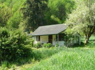 74237 Lost Creek Rd, Westport, OR 97016-2519