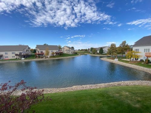 10534 Ontario Dr, Crown Point, IN 46307-9370
