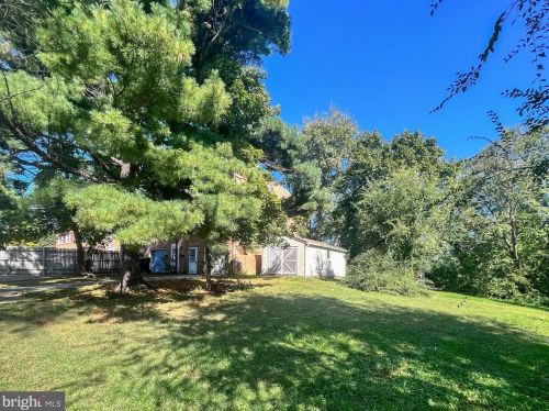 2049 Melson Rd, Wilmington, DE 19808-5933