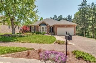 5305 Glenvale Dr, Nashville, TN 37221-4064