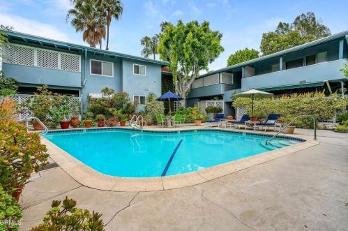 11511 Moorpark St, North Hollywood, CA 91602-1924