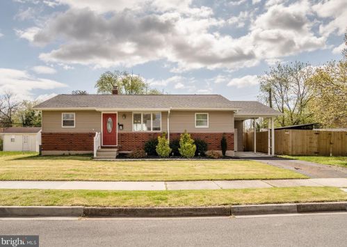 916 Buck Dr, Dover, DE 19901-6650