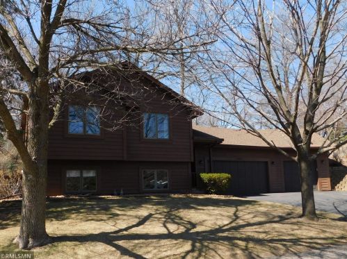 7561 Barbara Ave, South Saint Paul, MN 55077-5821