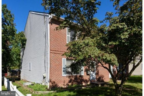 861 Charlotte St, Pottstown, PA 19464-4351