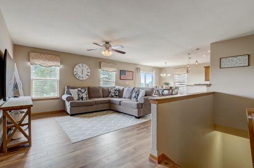 9121 Chicory Creek Dr, Sturtevant, WI 53177-3815