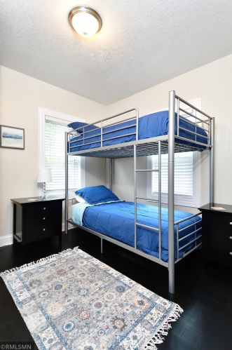 3643 Snelling Ave, Minneapolis MN  55406-2633 exterior