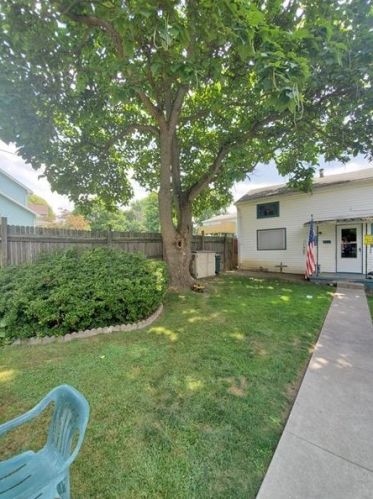1137 Gibson Ave, South Connellsville PA  15425-4905 exterior