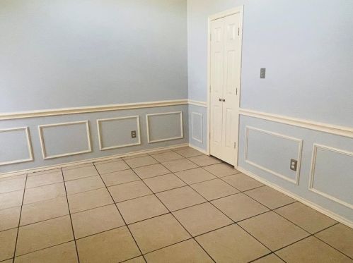 2907 Clairemont Ln, Euless TX  76039-4104 exterior