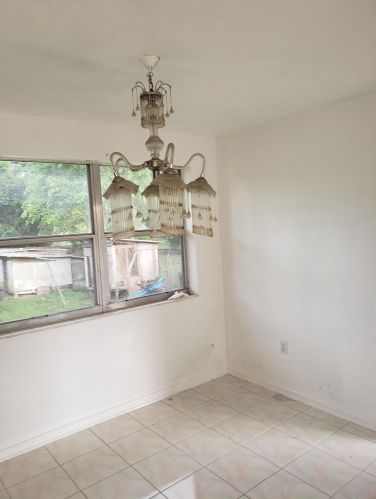 170 7th Ave, South Bay FL  33493-1703 exterior