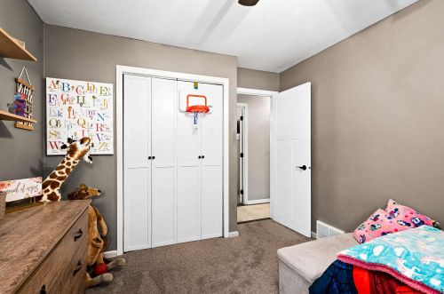 4230 Dodge St, Duluth MN  55804-1448 exterior