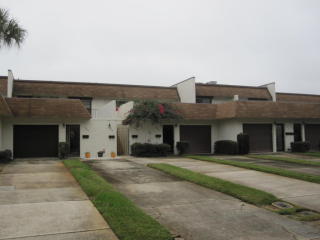 2884 Demaret Dr, Titusville, FL 32780-4885
