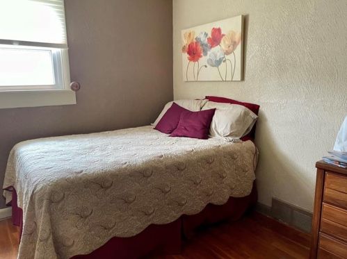 1705 Neshannock Blvd, New Castle PA  16105-2480 exterior