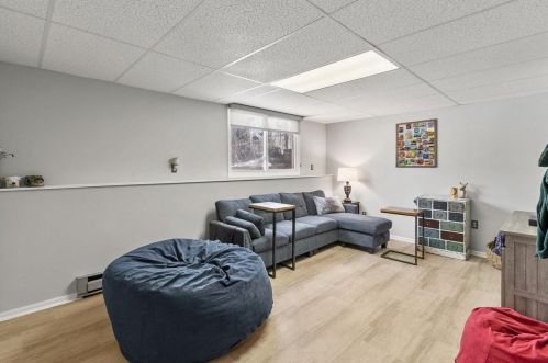 1605 Tarragon Dr, Madison WI  53716-1858 exterior