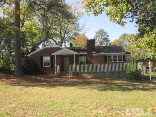4168 Henley Rd, Sanford, NC 27330-7551
