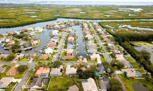 2085 Sykes Creek Dr, Merritt Island FL  32953-3066 exterior