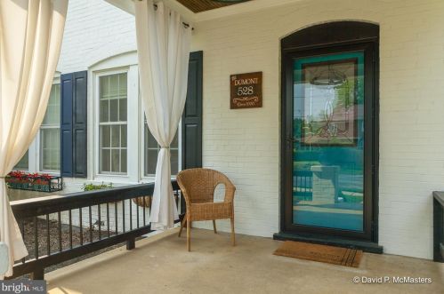 528 Liberty St, Charles Town WV  25414-1830 exterior