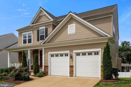 15087 Addison Ln, Woodbridge, VA 22193-6214
