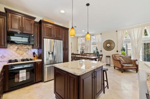 12678 Carmel Country Rd, San Diego, CA 92130-3176
