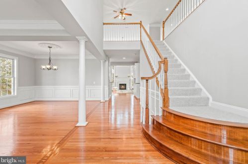 13389 Potomac Path Dr, Woodbridge, VA 22191-1235
