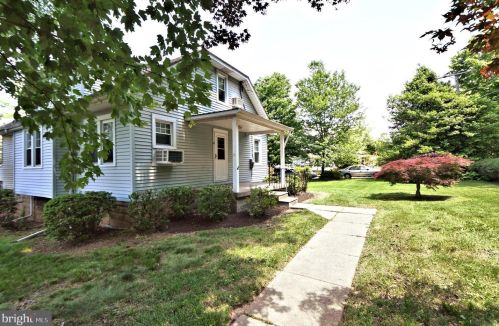 71 Spring Ave, Southampton, PA 18966-2605