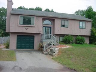 41 Boulder Dr, Danville, NH 03819-3015