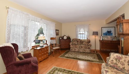 1116 American Ave, Waukesha, WI 53188-4924