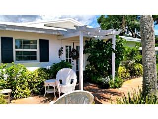 207 Brigantine Way, Nokomis, FL 34275-2517