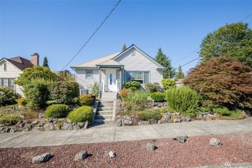 602 9th St, Bremerton, WA 98337-1523