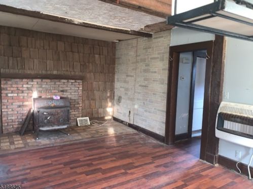 199 Morris Tpke, Dover, NJ 07869-2815