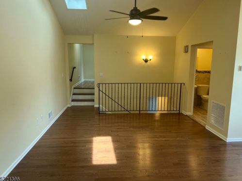 43 Muller Pl, West Paterson NJ  07424-1146 exterior