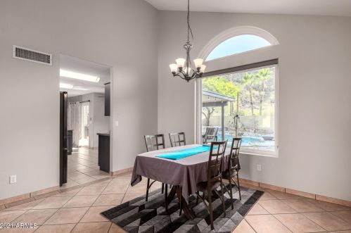 1925 Behrend Dr, Phoenix AZ  85024-1242 exterior