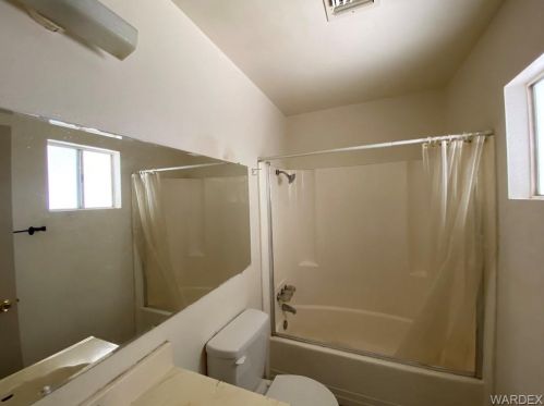 1648 Lakeside Dr, Bullhead City AZ  86442-6529 exterior