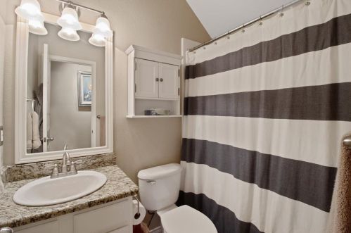 3516 Marquette Dr, Denton TX  76210-8735 exterior