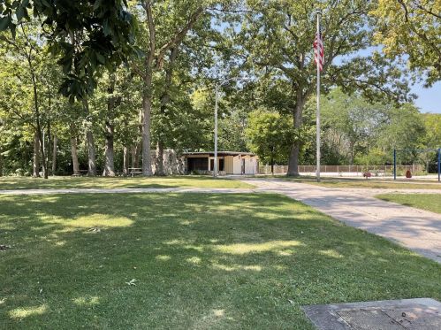 3278 58, Milwaukee WI 53218-4247 exterior