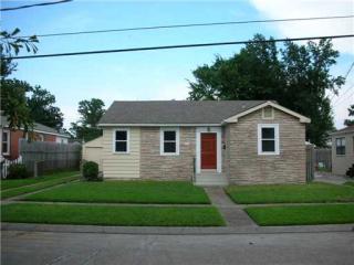 111 Estes St, Metairie, LA 70001-5414