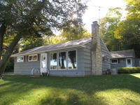 2254 Green Bay Rd, Washington Island, WI 54246-9216