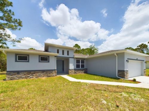 1414 6 Ave, Cape Coral FL  33909-0013 exterior