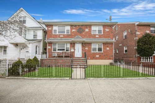 132-10 87th St, Jamaica, NY 11417-1301