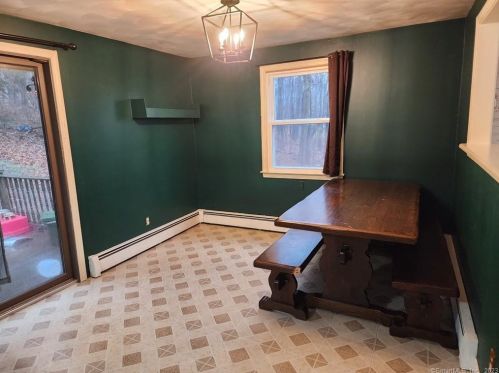 67 Old Windham Rd, South Windham CT  06266-1135 exterior