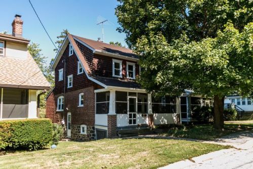9 Holly Oak Rd, Wilmington, DE 19809-1342