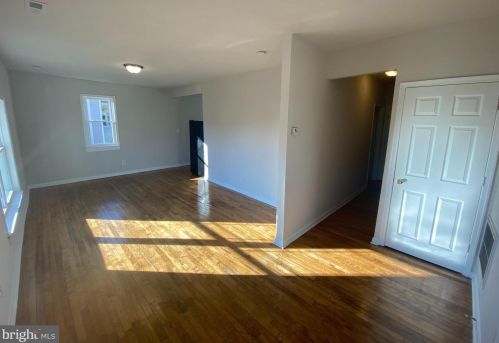 311 Mckinney St, Fredericksburg VA  22401-7124 exterior